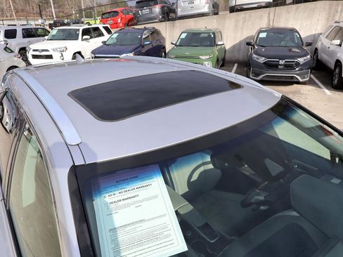 Used 2017 Lexus RX 350 Premium w/ Premium Package image 31