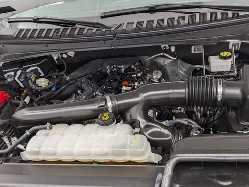 Certified 2024 Ford Expedition XLT AWD/4WD image 45