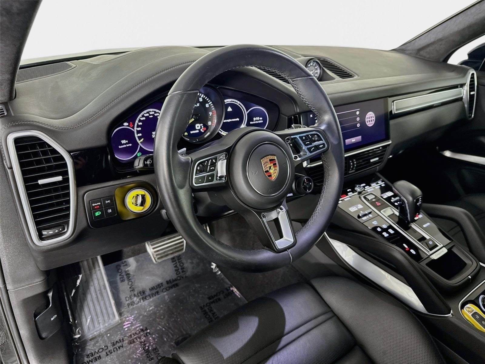 Used 2023 Porsche Cayenne Turbo S AWD/4WD image 9