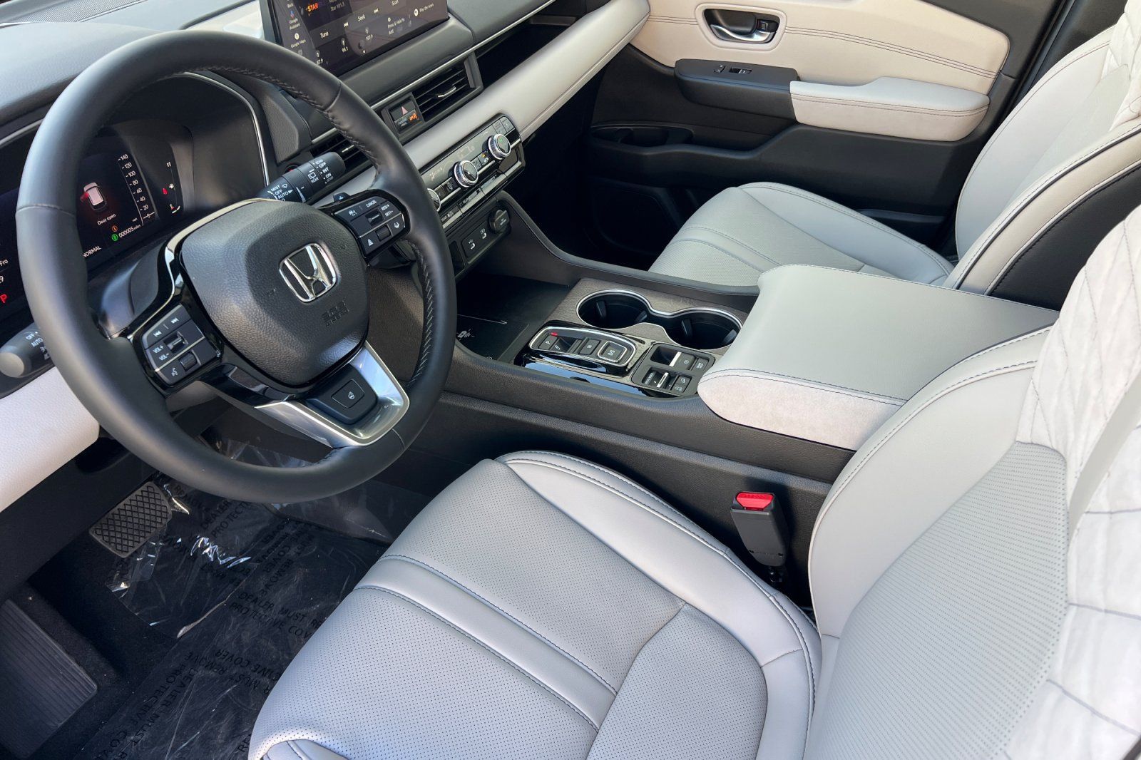 New 2026 Honda Pilot Elite image 9