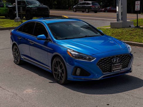 Used 2018 Hyundai Sonata Limited FWD image 3