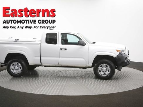 Used 2020 Toyota Tacoma SR RWD image 45