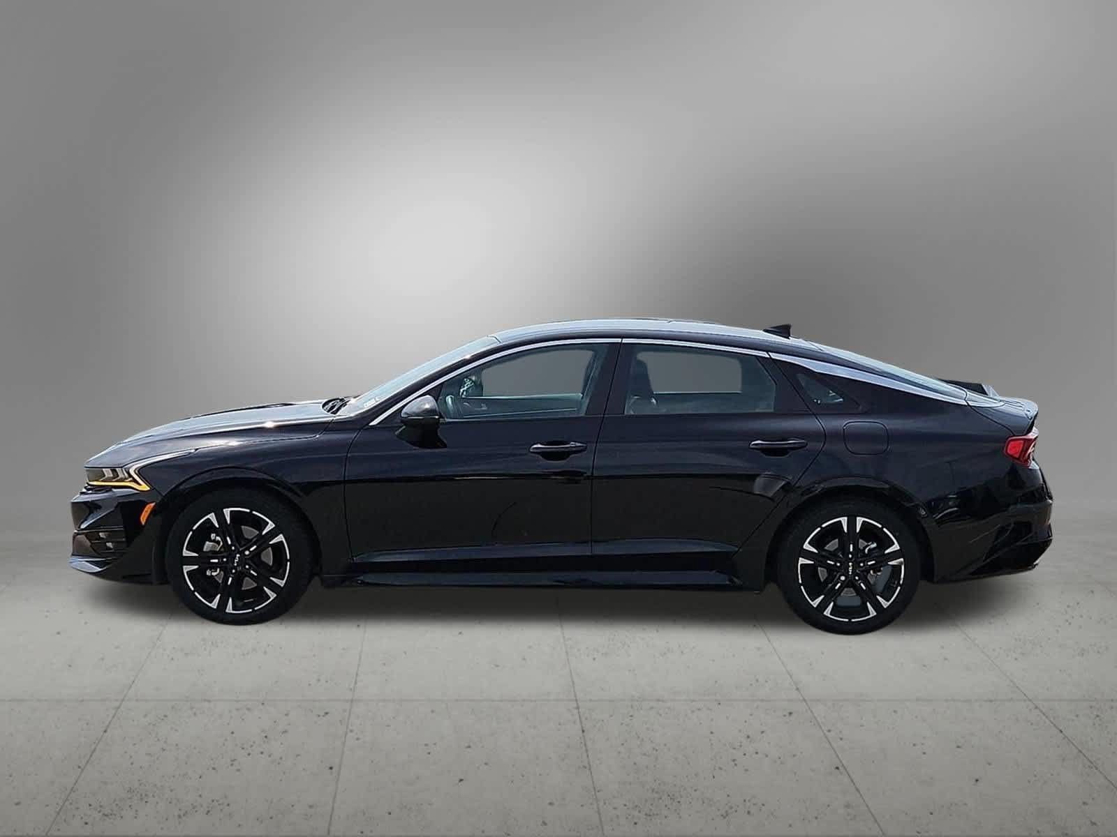 Used 2023 Kia K5 GT-Line w/ GT-Line Premium Package FWD image 3