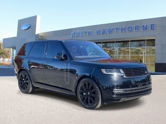 Used 2023 Land Rover Range Rover SE AWD/4WD image 1