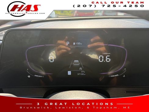Used 2023 Kia Sportage EX AWD/4WD image 16