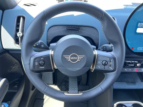 Used 2025 MINI Cooper Countryman S w/ Comfort Package Max AWD/4WD image 18