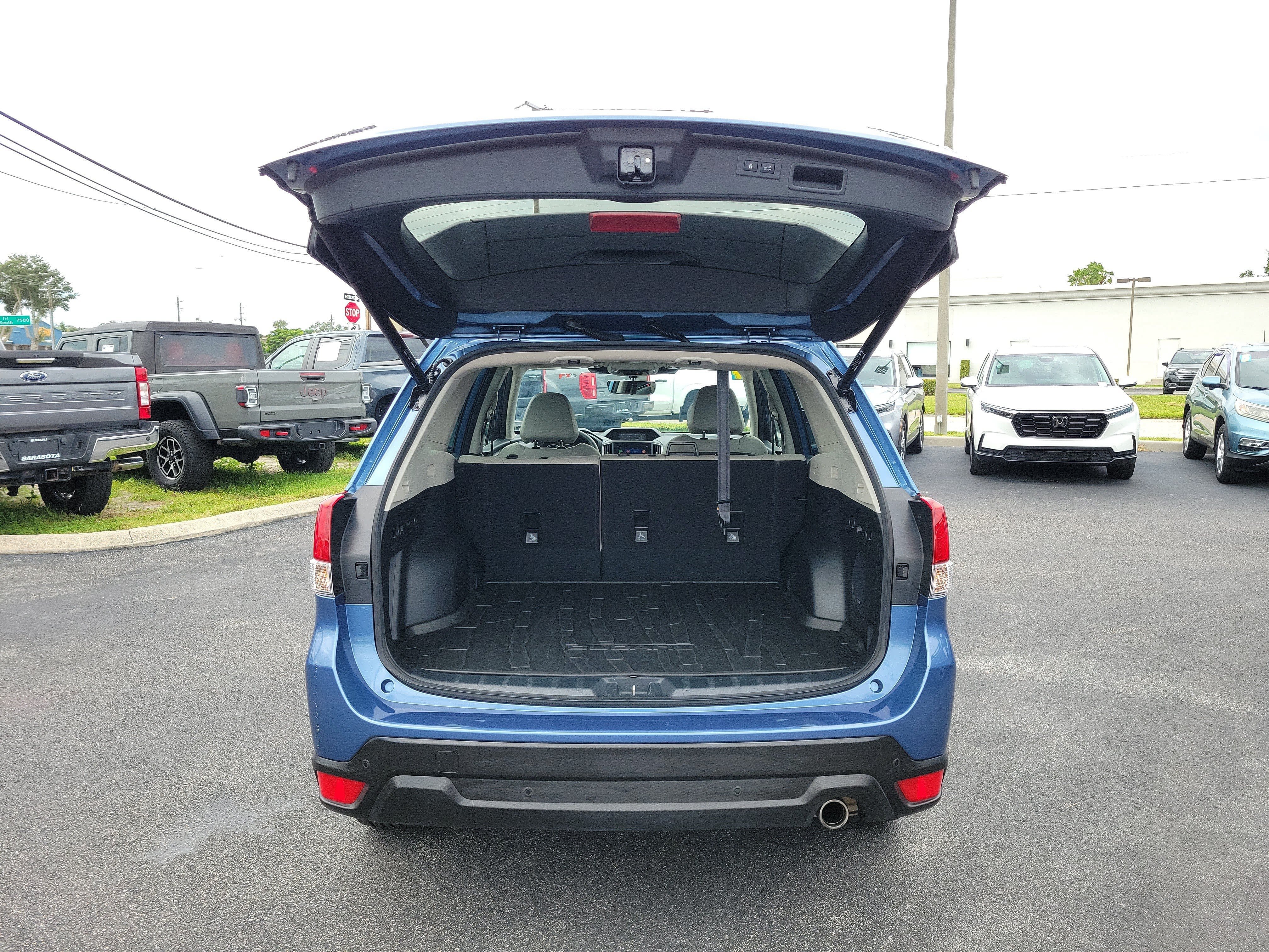 Used 2024 Subaru Forester Limited AWD/4WD image 10