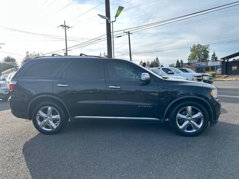 Used 2011 Dodge Durango Citadel w/ Trailer Tow Group IV AWD/4WD image 5