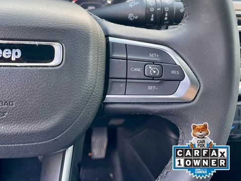 Used 2024 Jeep Compass Latitude image 24