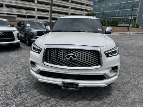 Certified 2022 INFINITI QX80 Sensory w/ All-Season Package RWD image 2