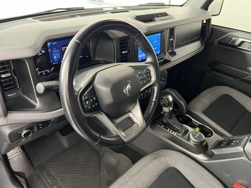 Used 2023 Ford Bronco Big Bend image 15