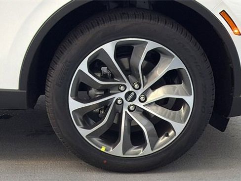 New 2026 Lincoln Aviator Reserve image 4