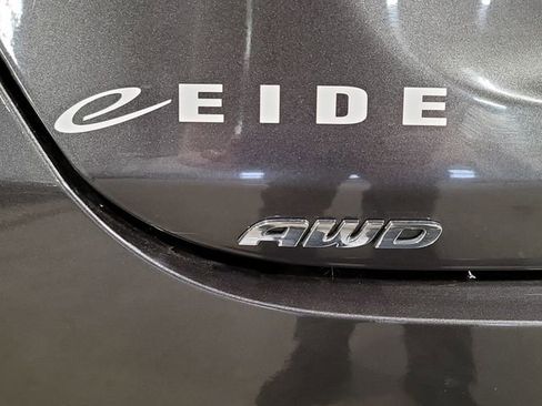 Used 2015 Chrysler 200 S image 14