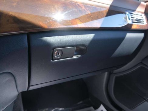 Used 2017 Mercedes-Benz CLS 550 w/ Premium 2 Package image 30