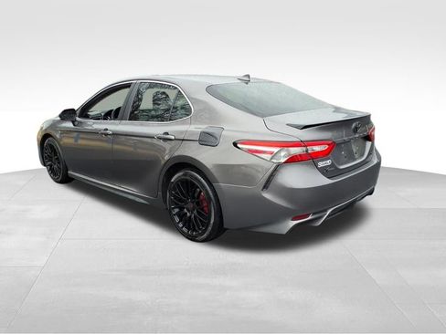 Used 2019 Toyota Camry SE image 25