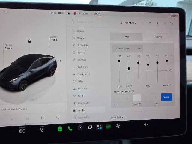 Used 2025 Tesla Model Y Long Range AWD/4WD image 68