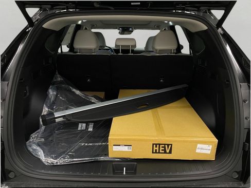 New 2026 Hyundai Tucson Limited AWD/4WD image 5