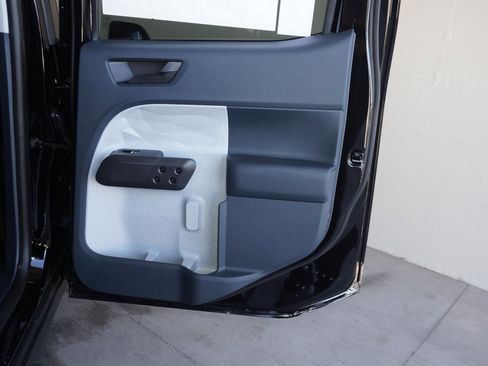 New 2025 Ford Maverick XLT w/ XLT Luxury Package image 45