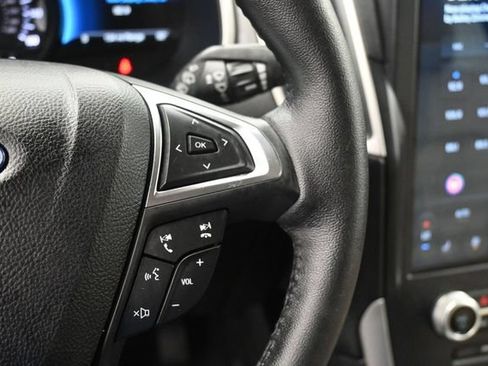 Used 2021 Ford Edge SEL FWD image 9