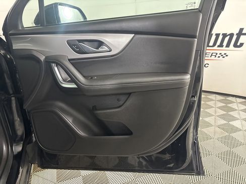 Used 2024 Chevrolet Blazer LT w/ Convenience Package image 25