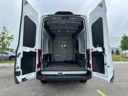 Used 2022 Ford E-Transit 148 High Roof w/ Load Area Protection Package RWD image 10