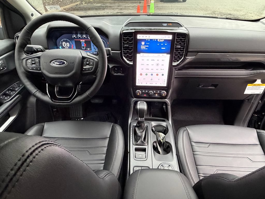 New 2026 Ford Ranger Lariat w/ Black Appearance Package AWD/4WD image 8