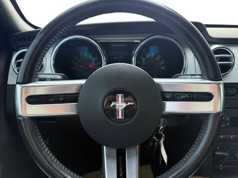 Used 2006 Ford Mustang GT RWD image 15