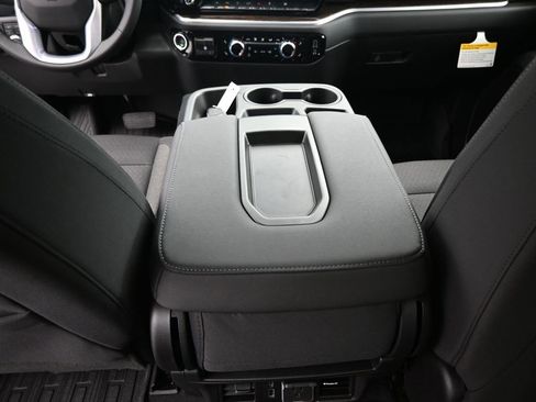 New 2026 GMC Sierra 1500 SLE w/ Preferred Package image 22