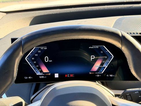 Used 2023 BMW iX xDrive50 w/ Sport Package image 32