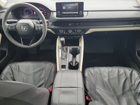 Used 2023 Honda Accord LX image 10
