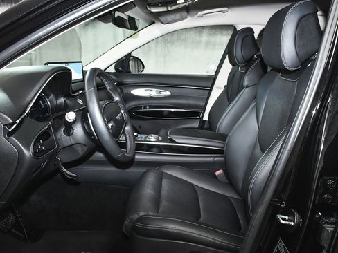 Used 2025 Genesis GV70 2.5T image 46