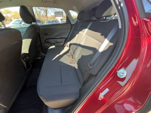 Used 2025 Hyundai Kona SEL image 32