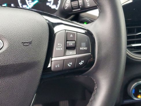 Certified 2022 Ford Escape SEL image 17