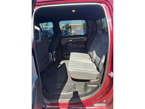 Used 2021 RAM 1500 Big Horn AWD/4WD image 9