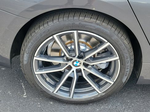 Used 2022 BMW 330i Sedan w/ Convenience Package RWD image 6