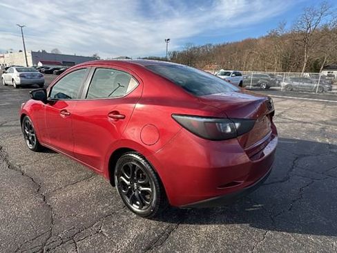 Used 2016 Scion iA image 4