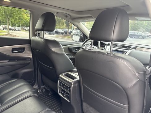 Used 2017 Nissan Murano Platinum w/ Platinum Technology Package FWD image 25