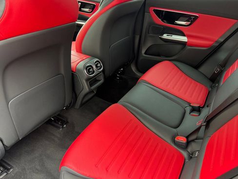 New 2026 Mercedes-Benz GLC 300 4MATIC image 4