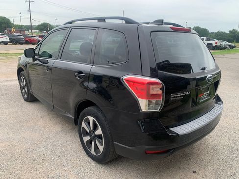 Used 2017 Subaru Forester 2.5i w/ Alloy Wheel Package AWD/4WD image 5