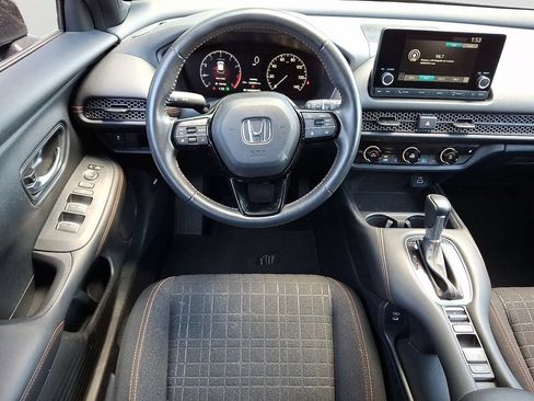 Used 2024 Honda HR-V Sport image 12