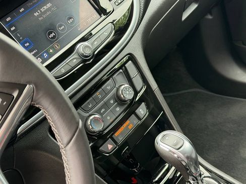 Used 2022 Buick Encore Preferred w/ Safety Package AWD/4WD image 16