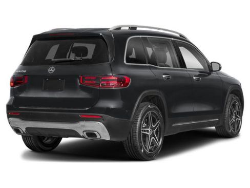 New 2025 Mercedes-Benz GLB 250 4MATIC image 2