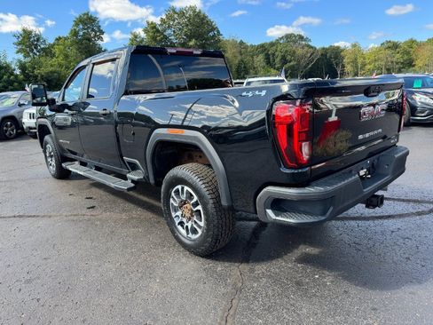 Used 2020 GMC Sierra 2500 4x4 Crew Cab w/ Convenience Package image 3