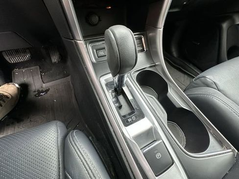 Used 2022 Subaru Ascent Limited w/ Technology Package image 25