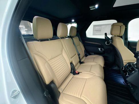 New 2026 Land Rover Discovery Dynamic SE AWD/4WD image 28