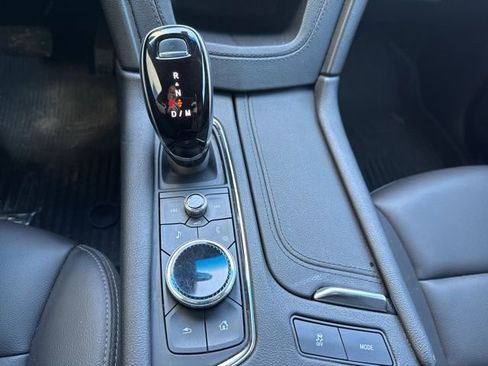 Used 2022 Cadillac XT5 Luxury w/ LPO, Floor Liner Package image 15