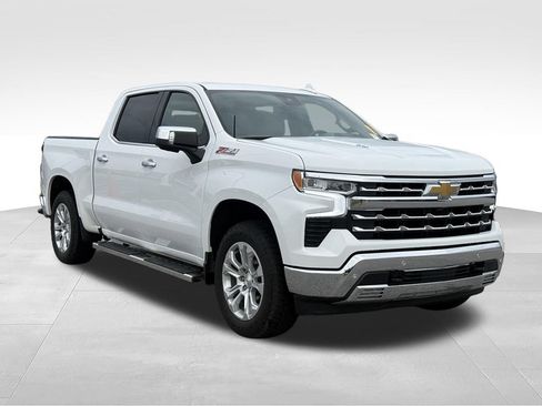 Used 2023 Chevrolet Silverado 1500 LTZ w/ Technology Package AWD/4WD image 26