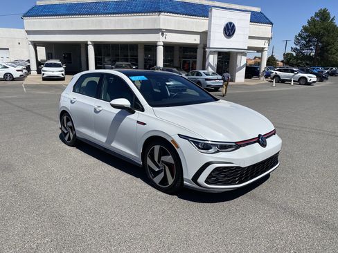 Certified 2022 Volkswagen GTI SE FWD image 43