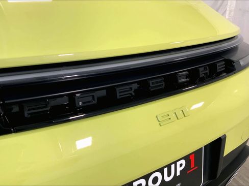 Used 2025 Porsche 911 Carrera image 29