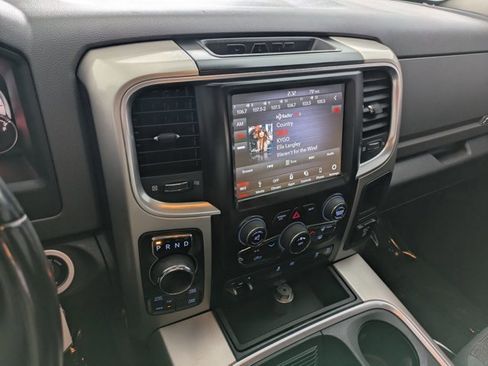 Used 2018 RAM 1500 Big Horn image 11